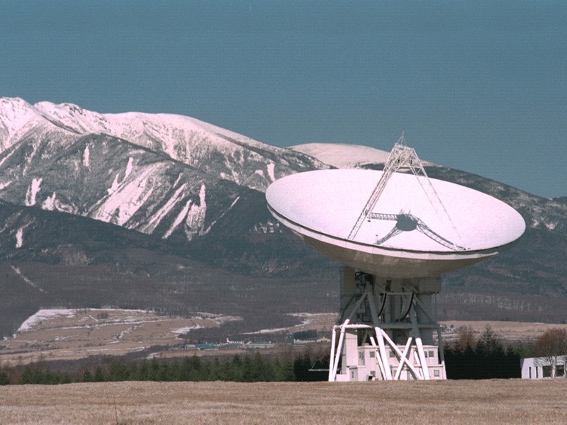 写真: 野辺山45ｍ電波望遠鏡 [w:800px h:600px]
